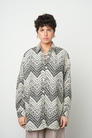 Kadın Siyah-Krem Karışık Desenli Oversize Kesim Gömlek