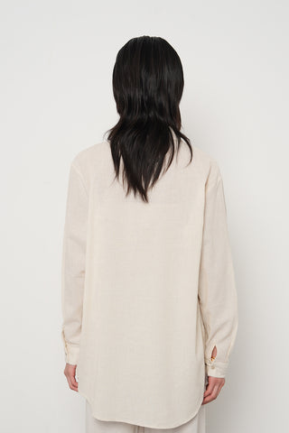 Kadın Beyaz Çiçek Nakışlı Pamuk Keten Karışımlı Oversize Gömlek