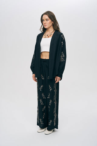 Kadın Arkası Ve Yanı Boncuk İşlemeli Oversize Kimono