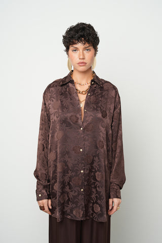 Kadın Çikolata Kahve Gül Desenli İpeksi Saten Görünümlü Oversize Gömlek