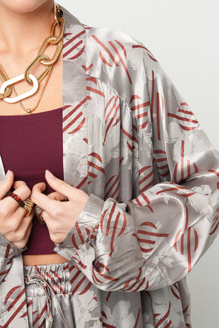 Kadın Geometrik Çizgi Desenli İpeksi Saten Görünümlü Kimono