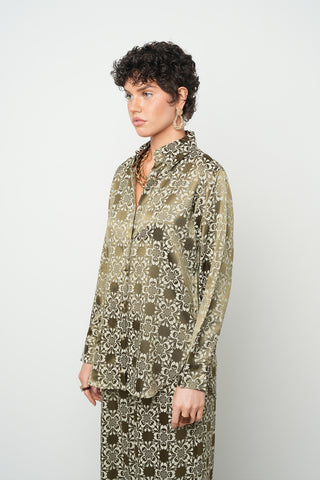 Kadın Mistik Haki Geometrik Çiçek Desenli İpeksi Saten Esnek Gömlek