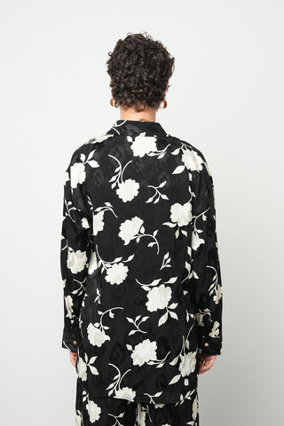 Kadın Modern Çiçek Desenli Siyah - Beyaz Klasik Yaka Gömlek