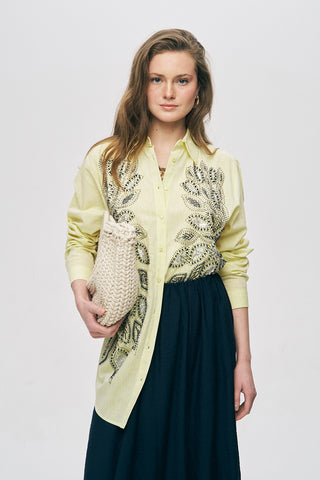 Kadın Önü Desenli Pul ve Boncuk İşlemeli Oversize Gömlek