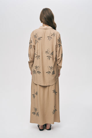 Kadın Yaprak İşlemeli Oversize Kesim Viskon Gömlek