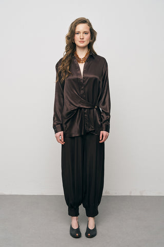 Kahverengi Saten Kruvaze Bağlama Detaylı Uzun Kollu Gömlek