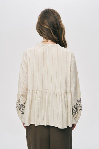 Kadın Etnik Nakışlı ve Püskül Detaylı Gömlek-Bluz