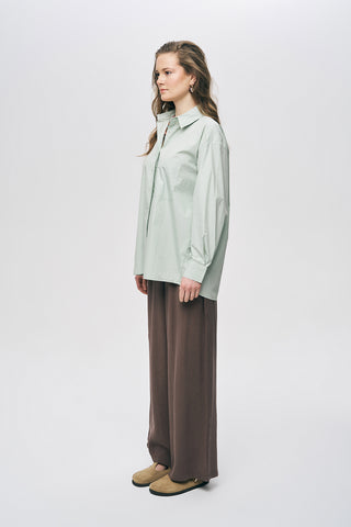 Kadın Tek Cepli Minimalist Düz Renk Gömlek