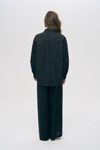 Kadın Tek Cepli Minimalist Düz Renk Gömlek