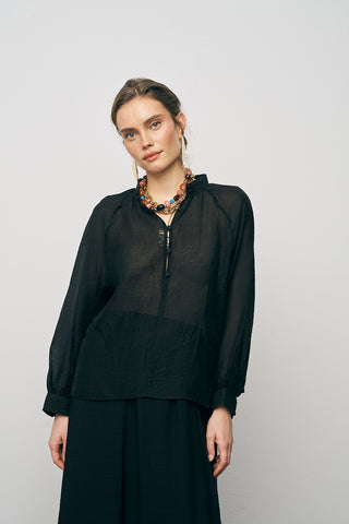 Kadın Hakim Yaka Düğme Detaylı Düz Renk Şifon Gömlek