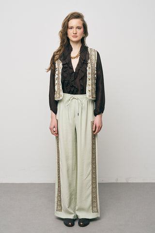 Kadın El İşçiliği Boncuk ve Nakış İşlemeli Modal Yelek