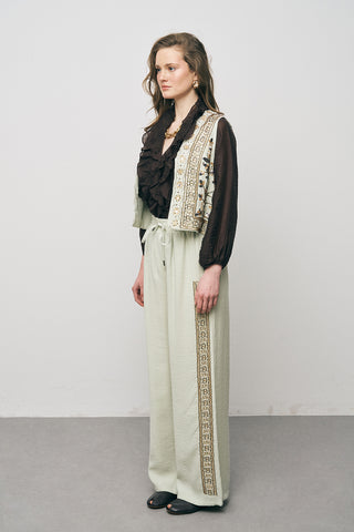 Kadın El İşçiliği Boncuk ve Nakış İşlemeli Modal Yelek