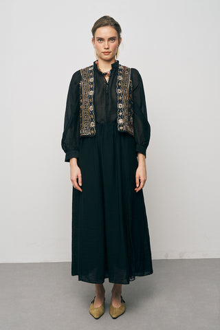 Kadın El İşçiliği Boncuk ve Nakış İşlemeli Modal Yelek