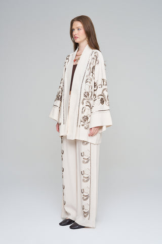 Kadın Pastel Renk Nakış İşlemeli Dökümlü Kimono