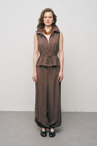 Kadın Dik Yaka Düz Renk Fermuarlı Yelek