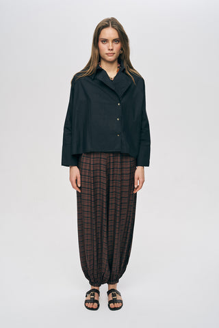 Kadın Kruvaze Görünümlü Asimetrik Kesim Modern Düz Renk Ceket