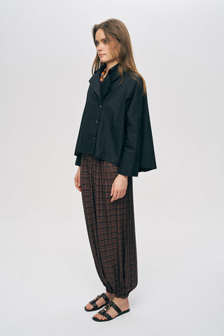 Kadın Kruvaze Görünümlü Asimetrik Kesim Modern Düz Renk Ceket