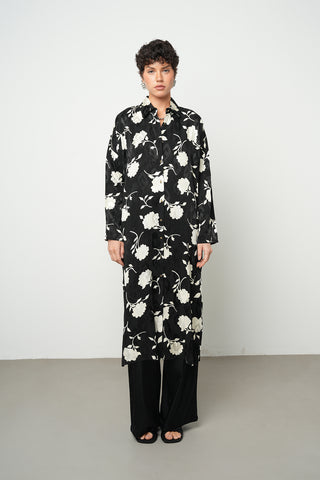 Kadın Modern Çiçek Desenli Siyah - Beyaz Uzun Tunik Gömlek