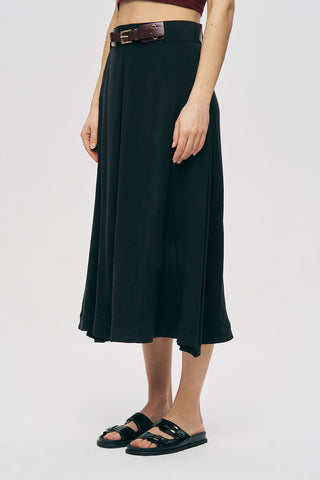 Kadın Kemerli ve Pileli Düz Renk Midi Etek