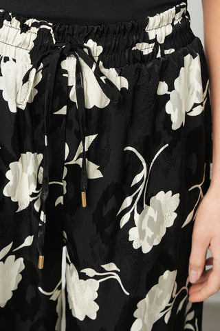 Kadın Modern Çiçek Desenli Siyah - Beyaz Beli Lastikli Palazzo Pantolon