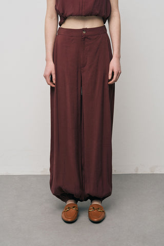 Kadın Paçası Lastikli Düz Renk Dökümlü Pantolon