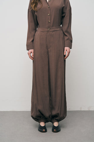 Kadın Paçası Lastikli Düz Renk Dökümlü Pantolon