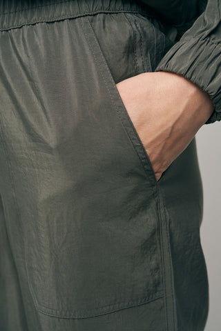 Kadın Comfort Beli Lastikli Modern Kesim Pantolon