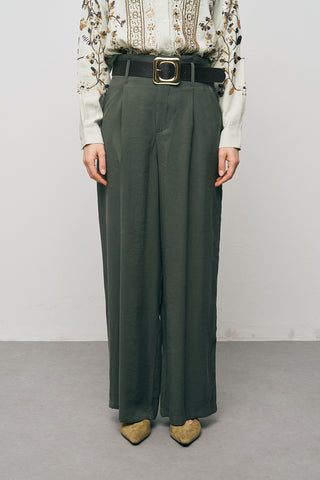 Kadın Yüksek Bel Kemerli Pili Detaylı Düz Renk Modal Pantolon