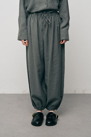 Kadın Lyocell Luxe İpeksi Dokulu Jogger Pantolon