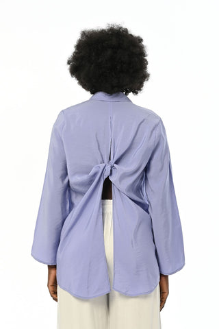 Kadın Arkası Bağlama Detaylı Düz Renk Gömlek