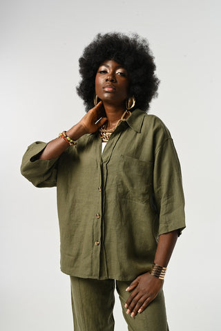 KADIN %100 KETEN TRUVAKAR KOLLU DÜZ RENK TEK CEPLİ GÖMLEK