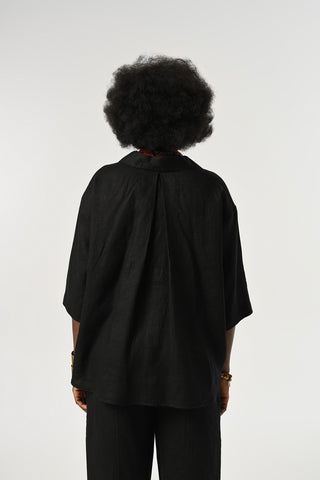 KADIN %100 KETEN TRUVAKAR KOLLU DÜZ RENK TEK CEPLİ GÖMLEK