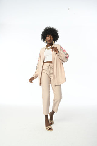 KADIN SIRTI VE KOLU NAKIŞ PAYET İŞLEMELİ OVERSIZE BÜYÜK BEDEN VE TESETTÜRE UYGUN KİMONO CEKET