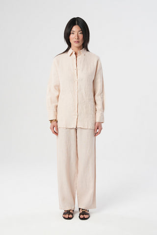 KADIN %100 KETEN YANLARI DÜĞME DETAYLI GÖMLEK