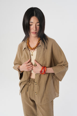 KADIN %100 KETEN V YAKA DÜZ RENK GÖMLEK