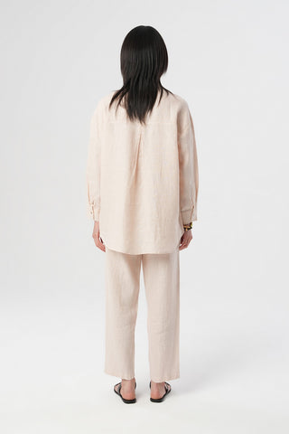 KADIN %100 İNCE KETEN DÜZ CEPLİ GÖMLEK