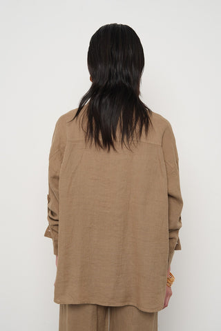 KADIN %100 KETEN KOLLARI DÜĞME DETAYLI GÖMLEK