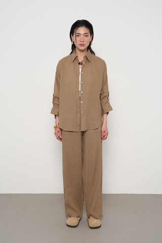 KADIN %100 KETEN KOLLARI DÜĞME DETAYLI GÖMLEK