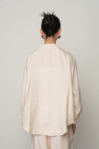 KADIN ÖNÜ GÜL İŞLEMELİ DÜZ RENK KİMONO