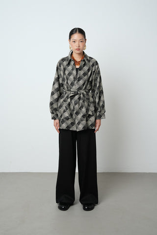 KADIN ÇİFT CEPLİ KUŞAKLI DESENLİ GÖMLEK