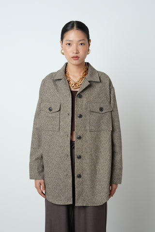 KADIN ÇİFT CEPLİ KAHVERENGİ OVERSİZE KESİM GÖMLEK