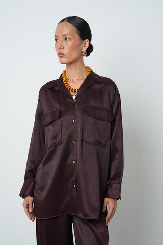 Kadın Düz Renk Çift Cepli Altın Düğme Detaylı Gömlek