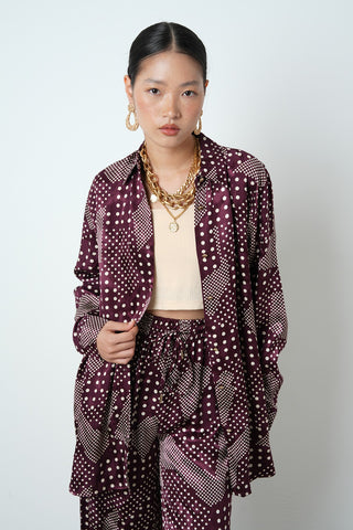 Kadın Bordo Renk Puantiye Desenli Oversize Kesim Gömlek