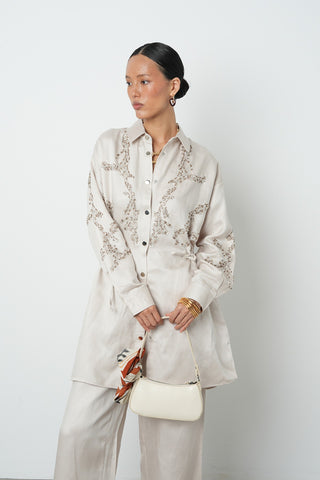 Kadın Boncuk İşlemeli Belden Büzgülü Çıtçıt Kapamalı Ceket