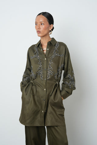 Kadın Boncuk İşlemeli Belden Büzgülü Çıtçıt Kapamalı Ceket