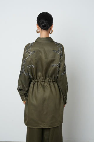 Kadın Boncuk İşlemeli Belden Büzgülü Çıtçıt Kapamalı Ceket