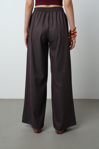 Kadın Düz Renk Bol Paça Kumaş Pantolon